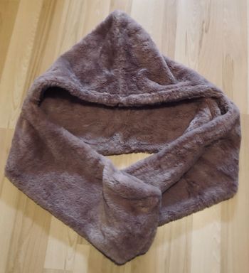 Écharpe à capuche