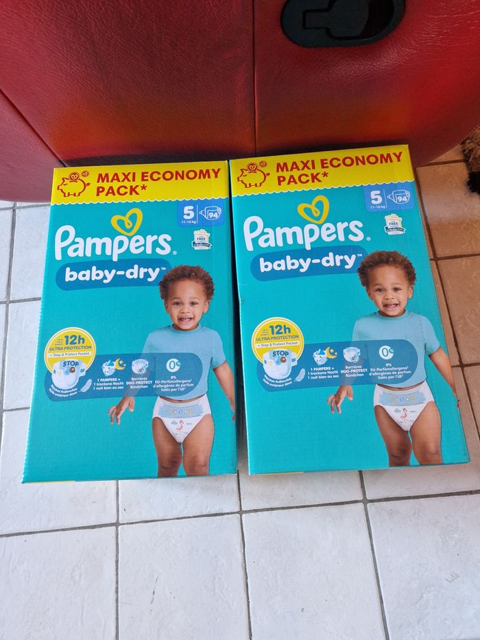 188 couches Pampers baby-dry taille 5