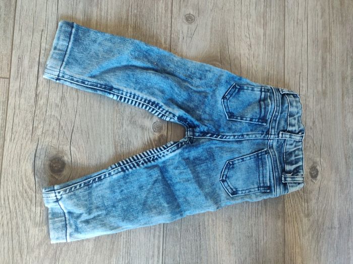Jeans 18 mois très bon etat - photo numéro 2