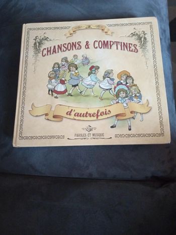 Livre "Chansons et comptines d'autrefois"