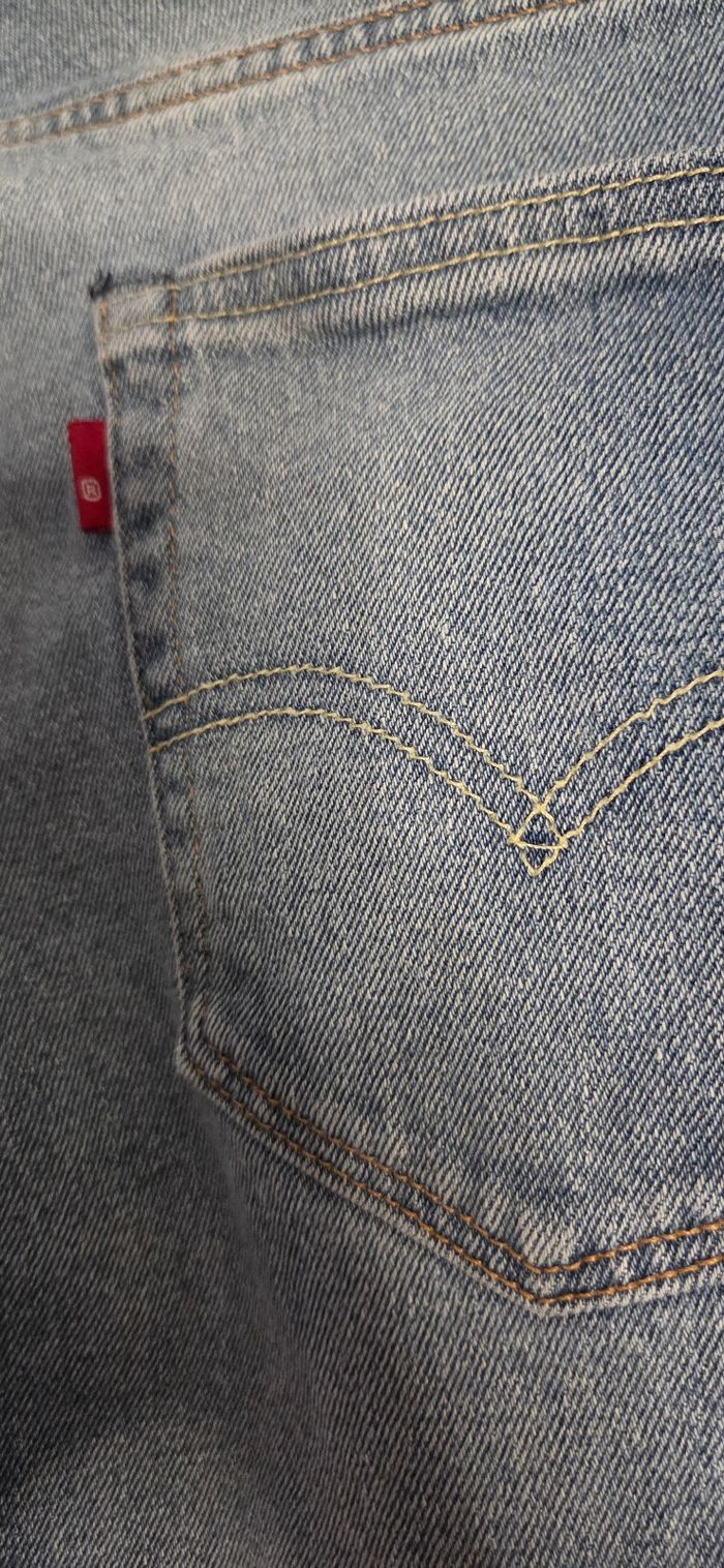 Jean Levi’s 504™ – coupe droite vintage – style boyfriend – excellent état - photo numéro 5