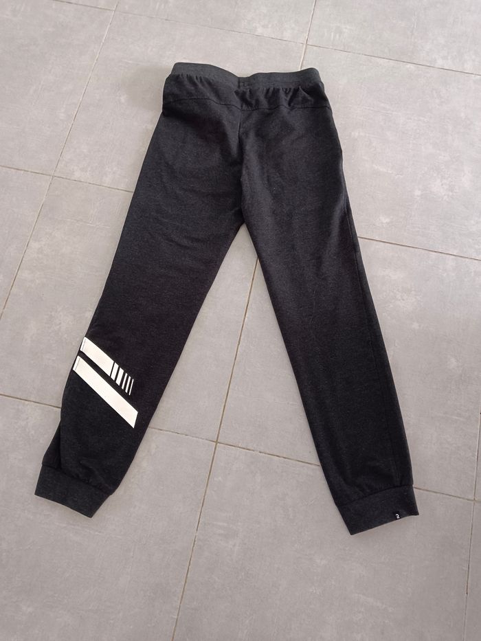 Bas de survêtement taille 12ans/13ans - photo numéro 2