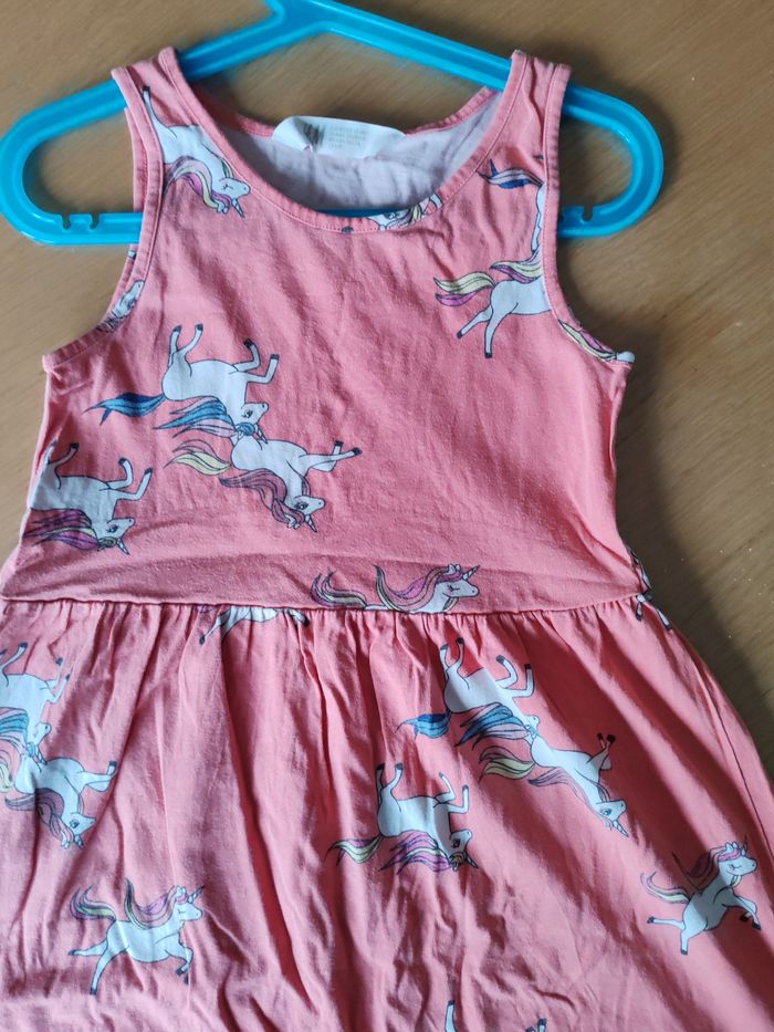 Lot de 2 robes 8 ans - photo numéro 3