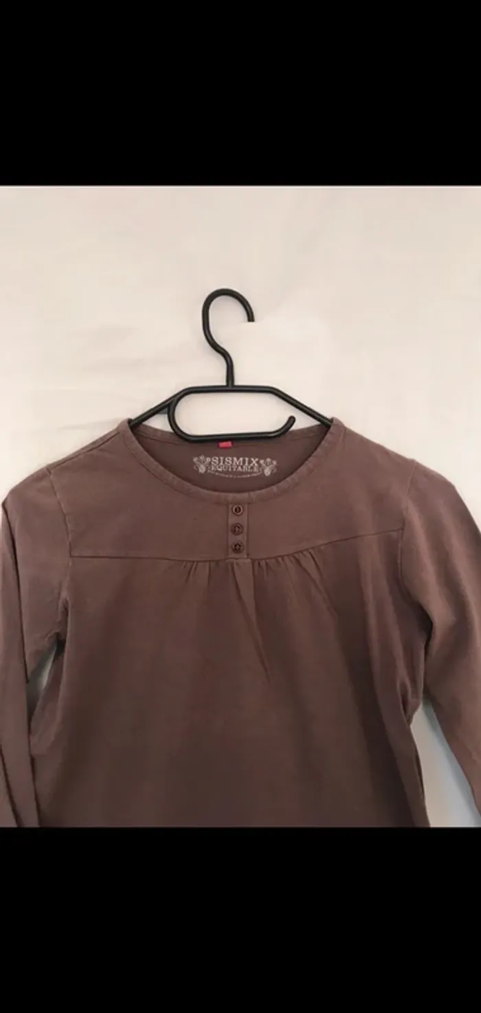 Tee shirt marron - photo numéro 2