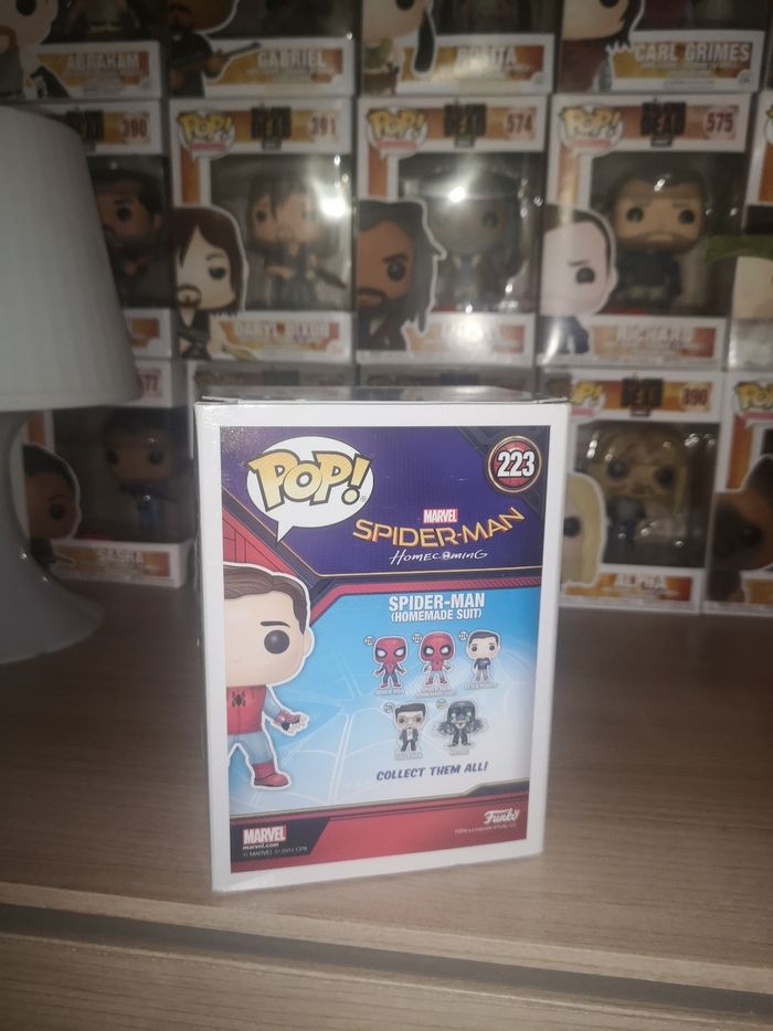 Funko pop Marvel Spider-man Homecoming 223 Spider-man Homemade Suit - photo numéro 3