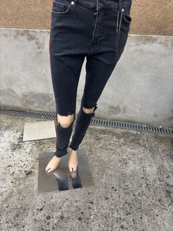 Jeans neuf trouée askyurself