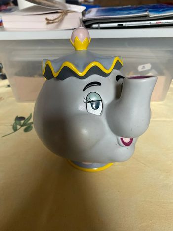 Pas d envoie avec homerr tirelire disney miss savonar la belle et la bête