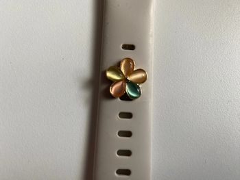 Bouton décoratif pour bracelet de montre