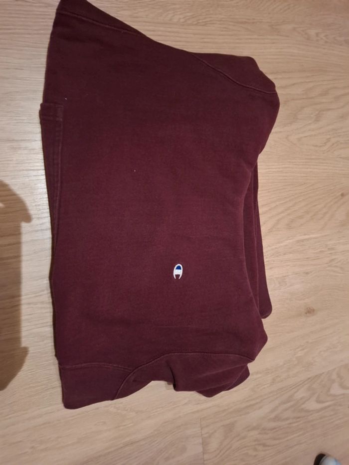 Pull a capuche rouge bordeaux homme marque champions taille large