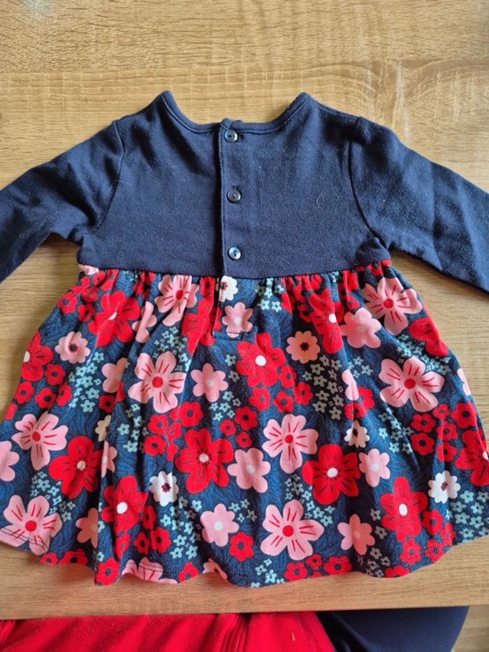 Robe fleurie - photo numéro 3