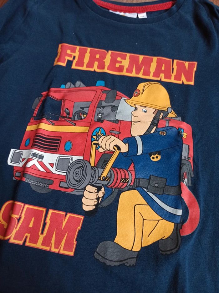 Tee-shirt 4ans - photo numéro 2