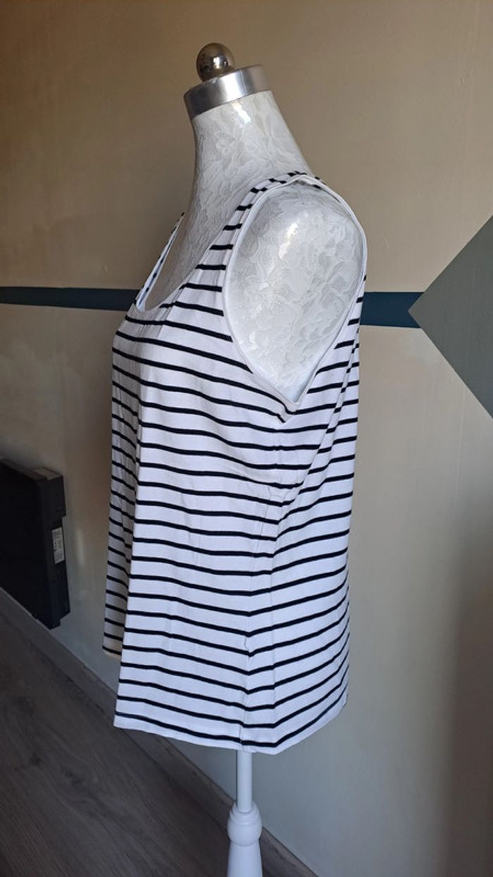 🦚Débardeur taille 42-XL - photo numéro 2