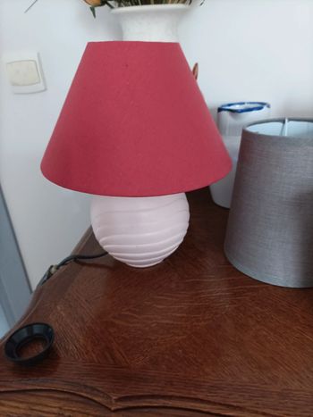 Abat jour rond rouge