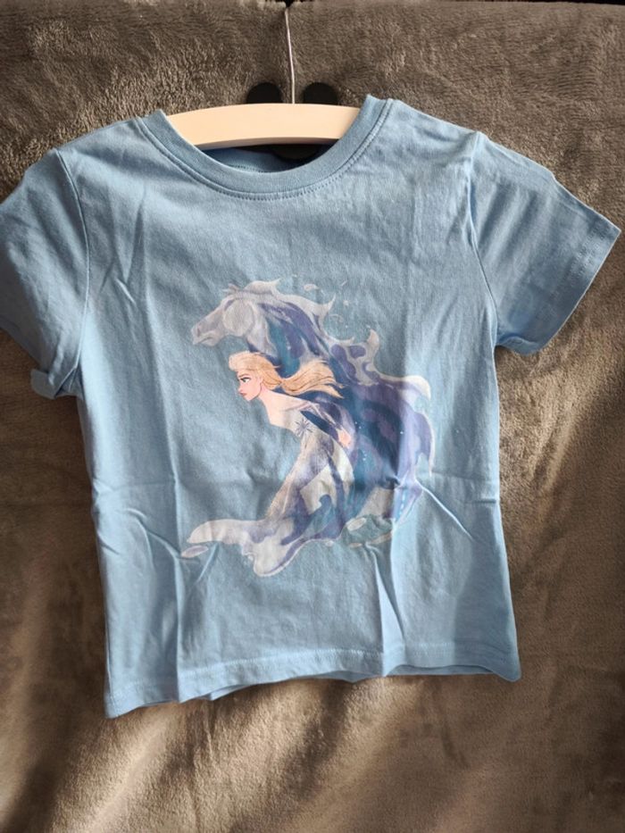 T-shirt reine des neiges 3-4 ans neuf