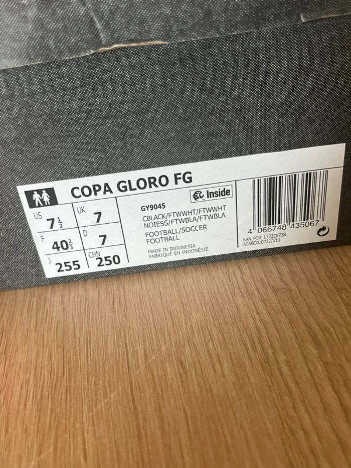 Chaussure de foot , Adidas , Copa Gloro, Taille 40,5 , neuves - photo numéro 11