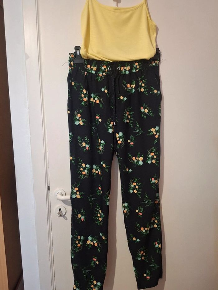 Très bel ensemble top jaune et pantalon fleuri - - photo numéro 11