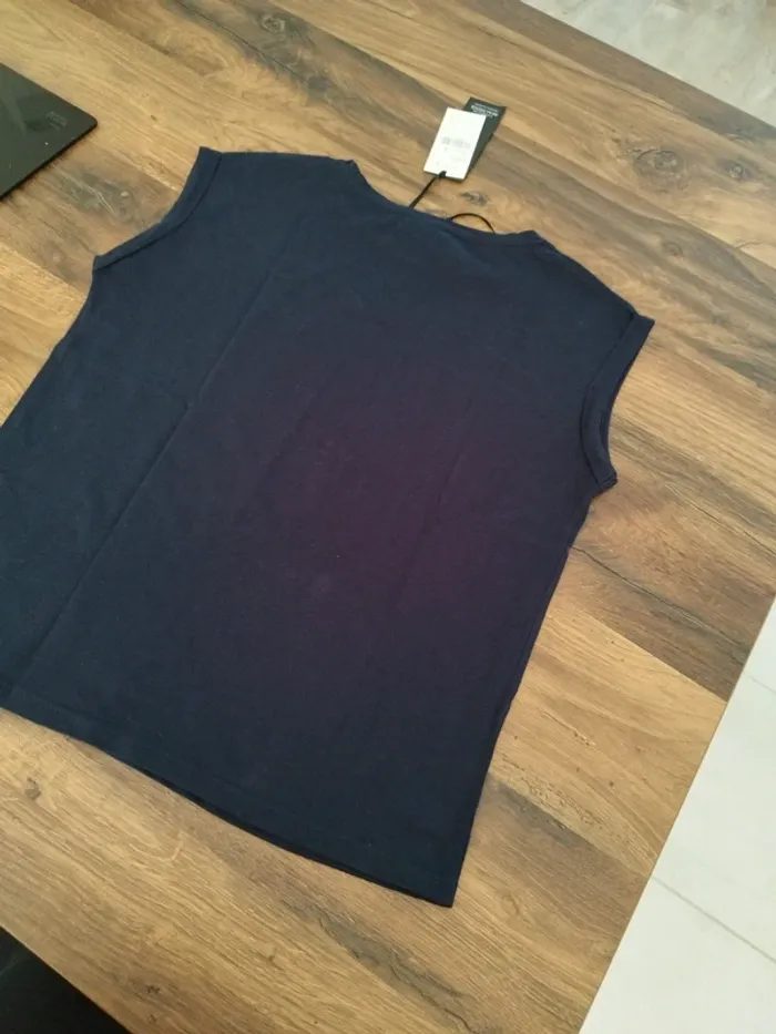 Tee-shirt 123 neuf - Taille S - photo numéro 8
