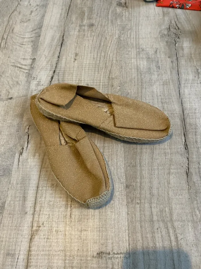 Espadrilles