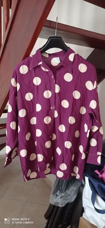 Chemise à gros pois manche longue