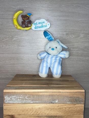 PAM01 doudou lapin 🐰 pampers