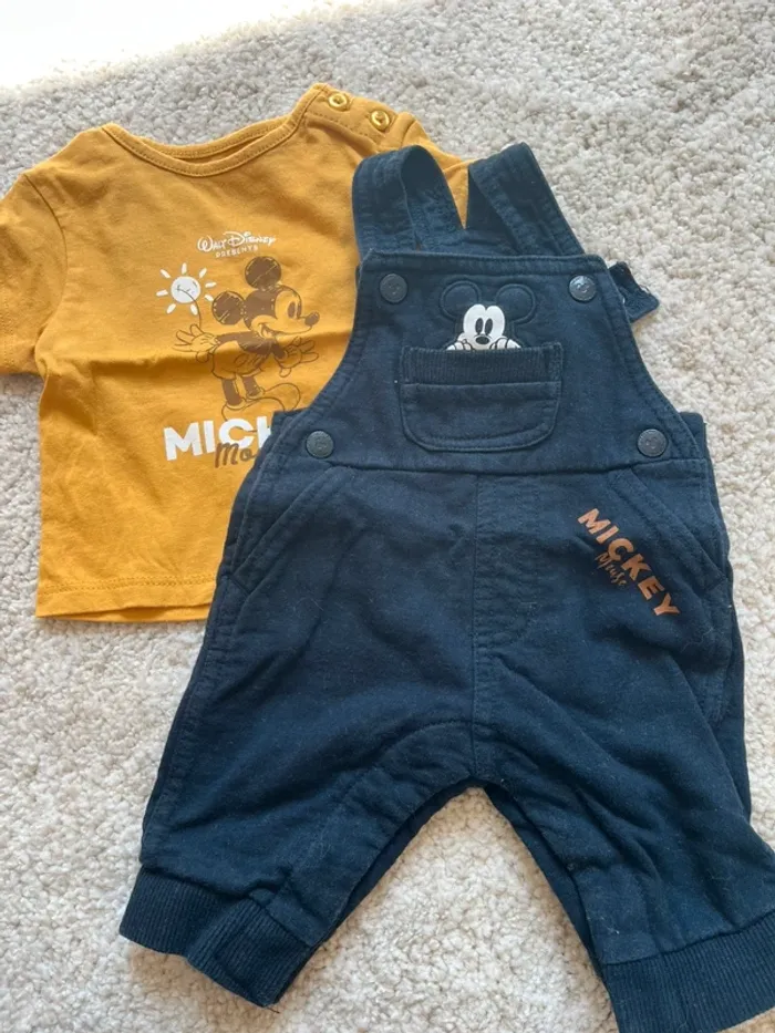 Ensemble Mickey 1 mois
