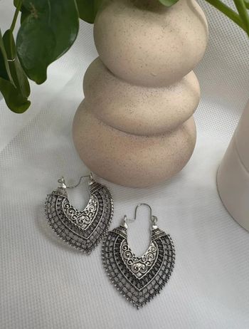 Jolie boucle d'oreille style bohème