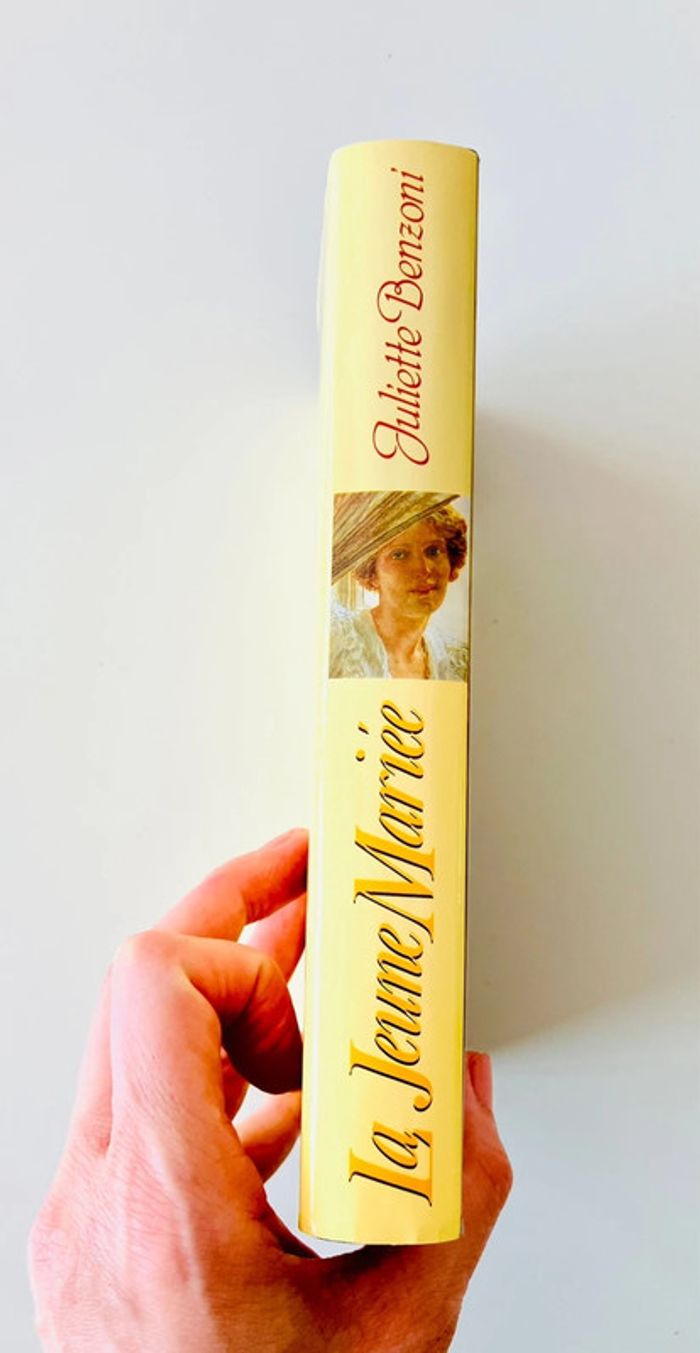 La jeune Mariée de Juliette Benzoni - Les dames du méditerranée-express tome 1 sur 4 - photo numéro 7