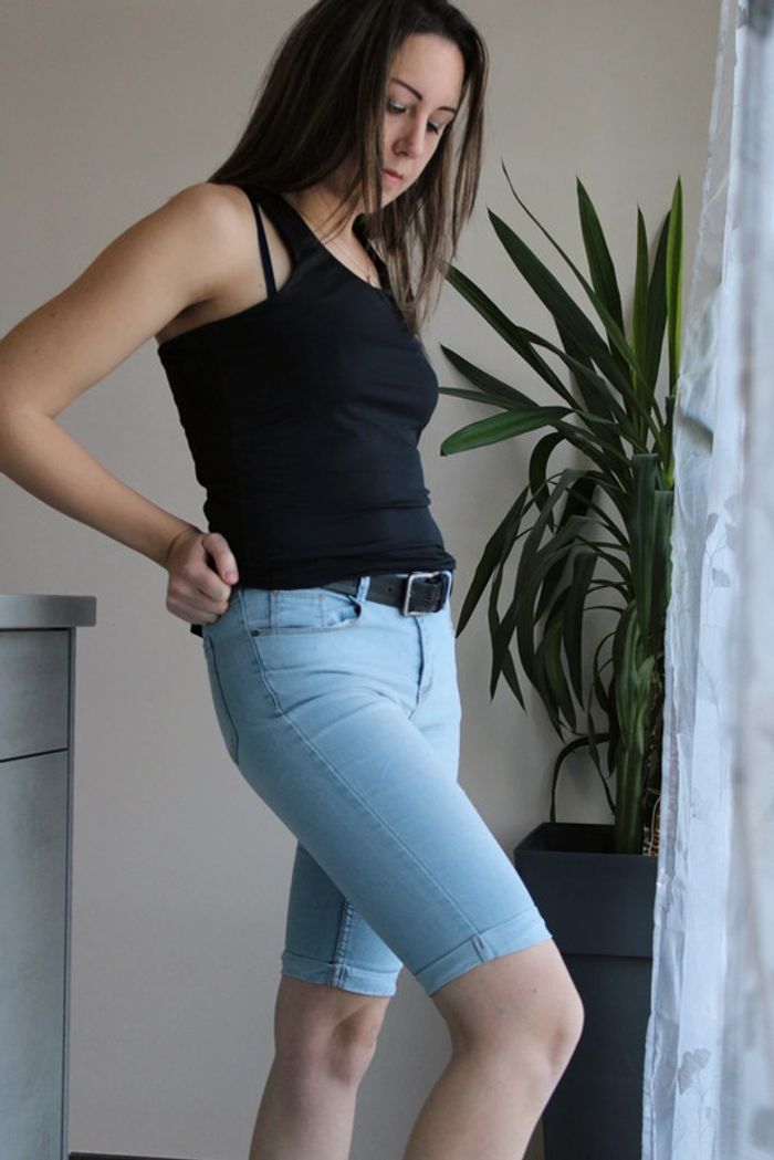 Pantacourt taille 38/M - photo numéro 4