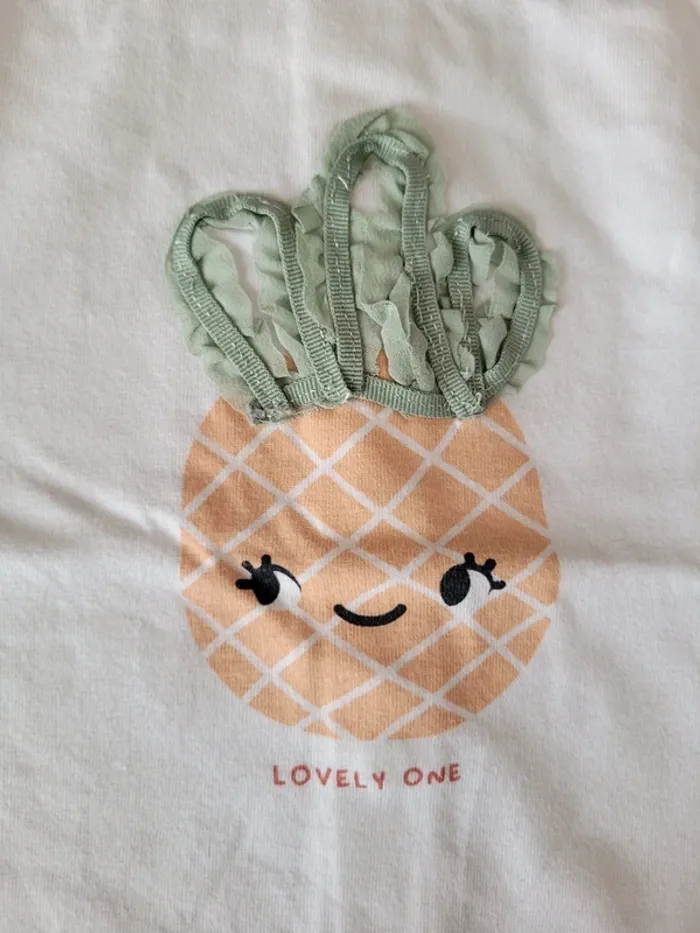 Lot de 4 tee-shirts fille en 9 mois - photo numéro 12