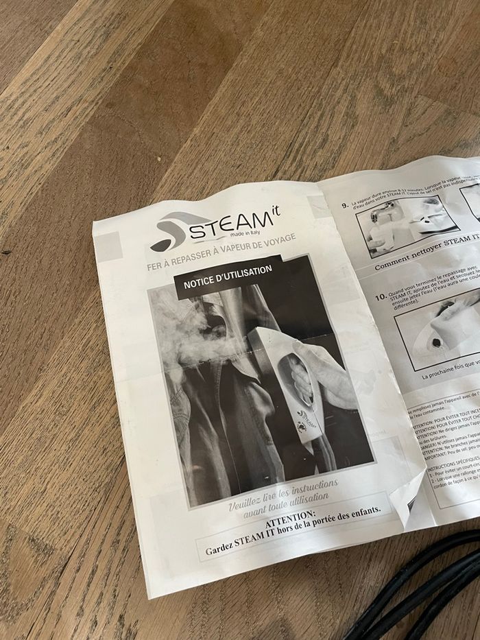 Fer a repasser à vapeur de voyage très bon état - photo numéro 4