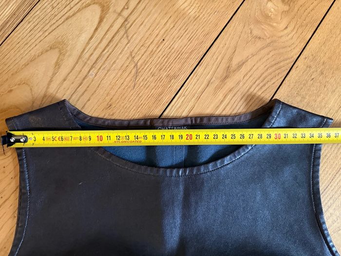 Haut en cuir en bon état taille 36-38 chattawak - photo numéro 10