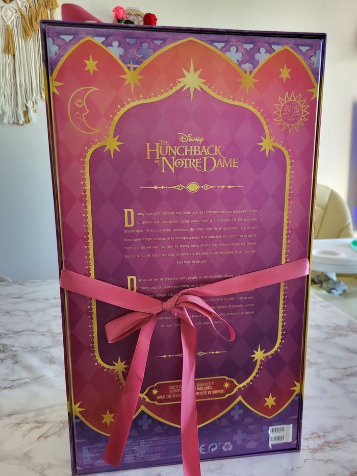 Poupée limitée disney esmeralda - photo numéro 3