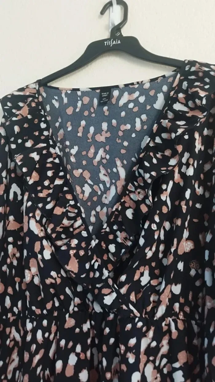 Robe tachetée - shein - taille 52 - photo numéro 3