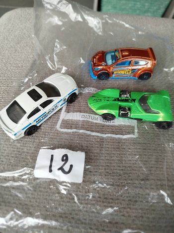 Lot de 3 voitures hot wheels