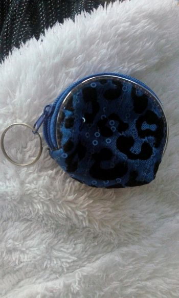 Petit porte-monnaie léopard noir et bleu