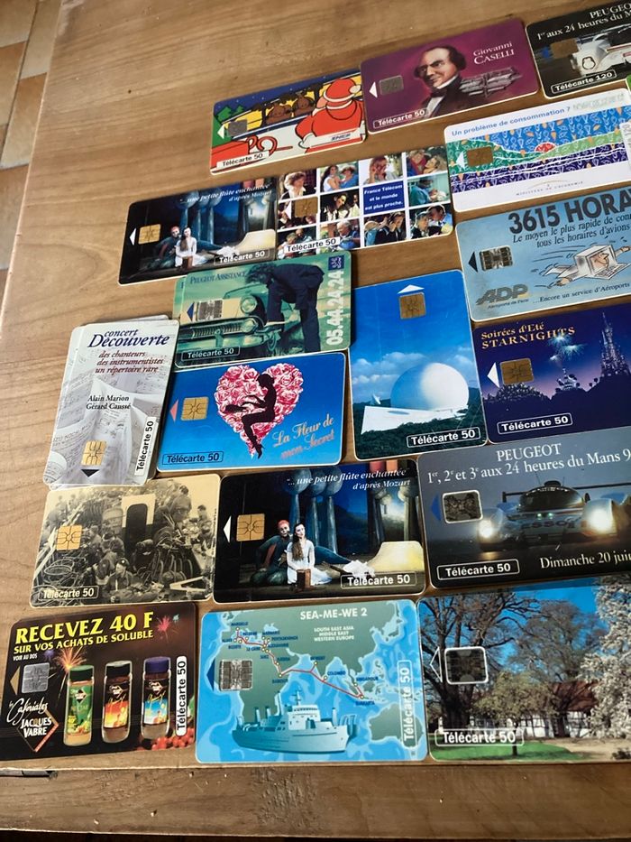 Lot de 46 cartes téléphoniques - photo numéro 3