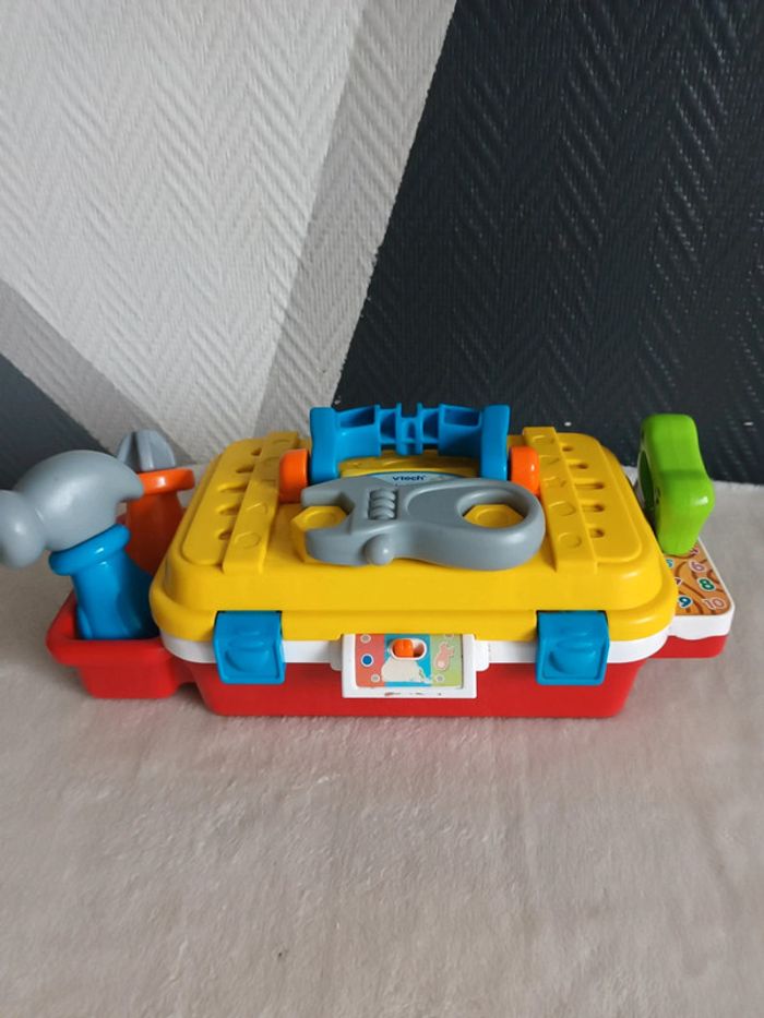 Malette bebe bricole tout vtech