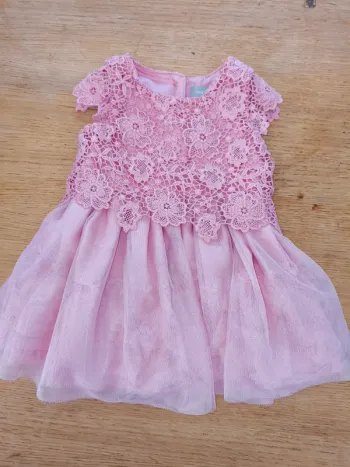 Robe cérémonie rose excellent état 3 mois fille robe classe