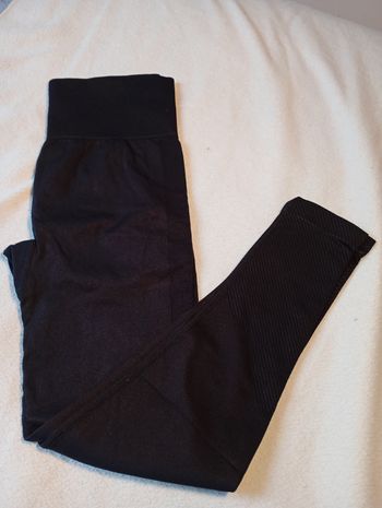 Legging  de sport taille M 
