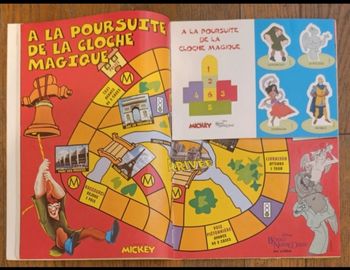 Ancien journal de mickey avec cadeau jeu de piste le Bossu de notre dame N°2356 de 1997 vintage