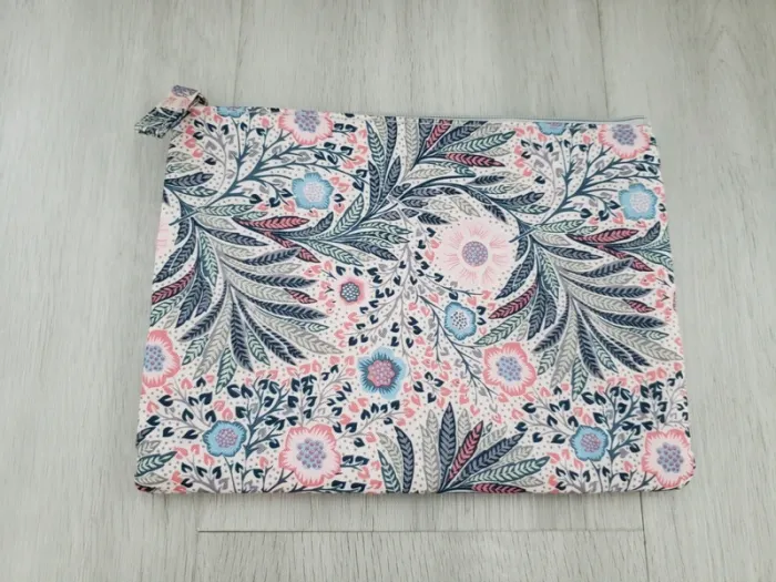 Trousse de toilette motif liberty