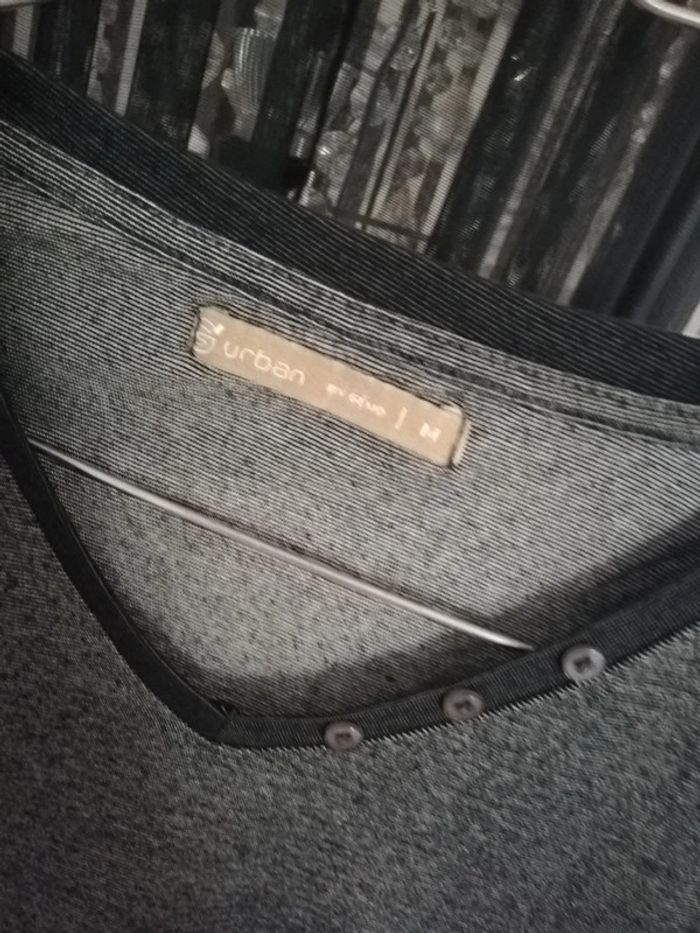 Tee shirt taille 38 - photo numéro 2