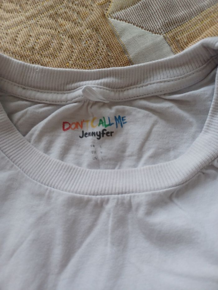 Tee-shirt femme Jennifer 100% coton L manche courte bon état blanc - photo numéro 2