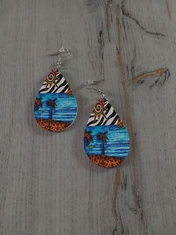 Boucles d'oreilles neuves