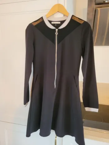 Robe noire IKKS