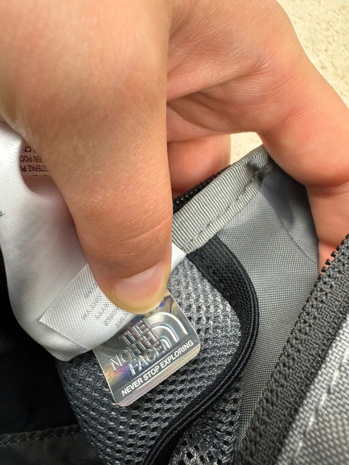 Sac Bandoulière / Sacoche The North Face Y2k Shoulder Bag Neuf Rouge - photo numéro 9