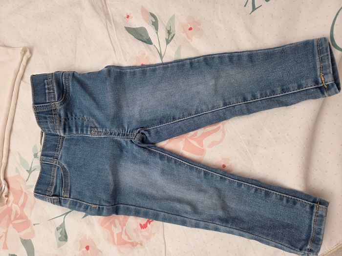 Ensemble jean's + tee-shirt Levis - photo numéro 2