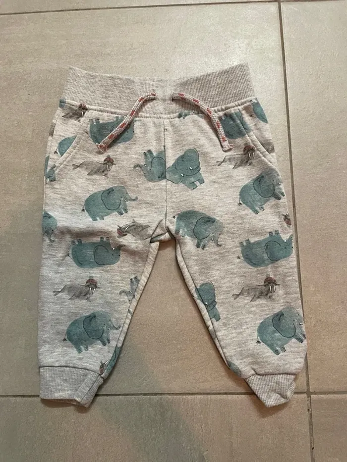 Joli ensemble éléphants 9 mois - photo numéro 4