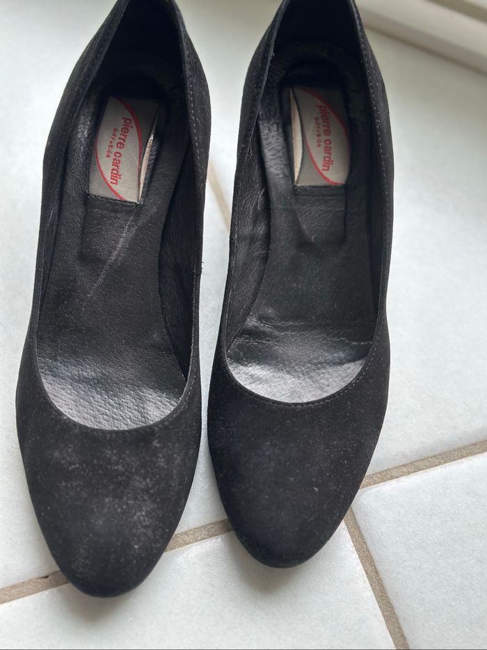 Magnifiques escarpins noir Pierre Cardin 38 - photo numéro 4