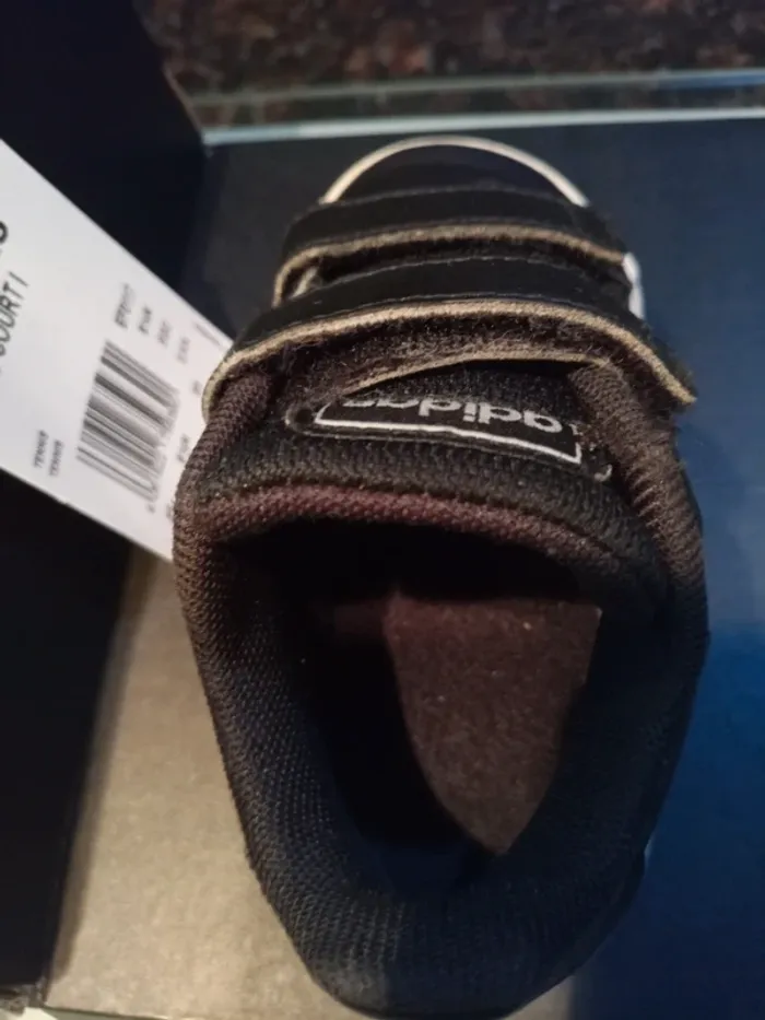 Basket Adidas noires - photo numéro 4